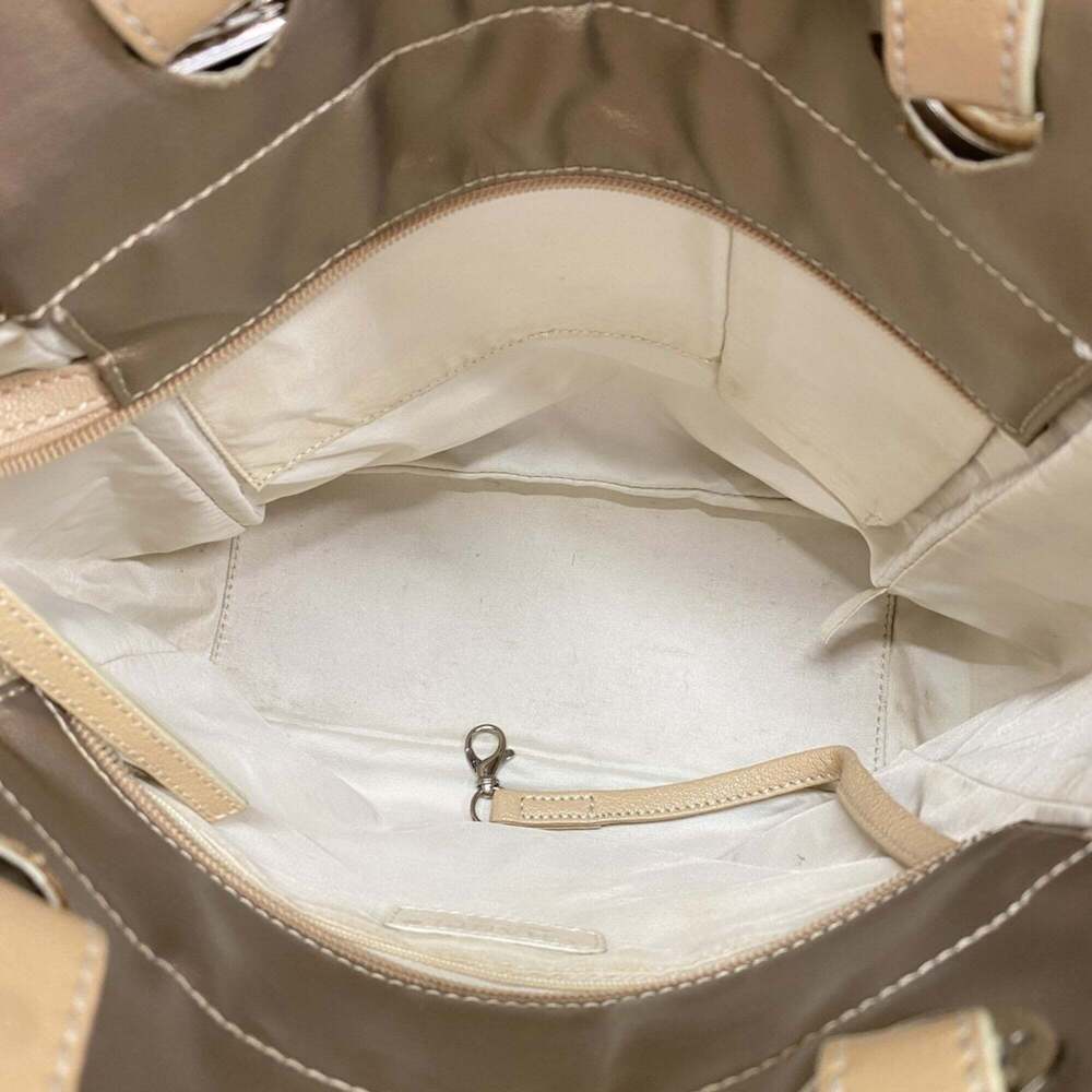 CHANEL Cream Coated Canvas Tote Bag - Picture 4 of 12